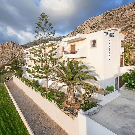 Yiannis Ηotel Finíki Kültér fotó