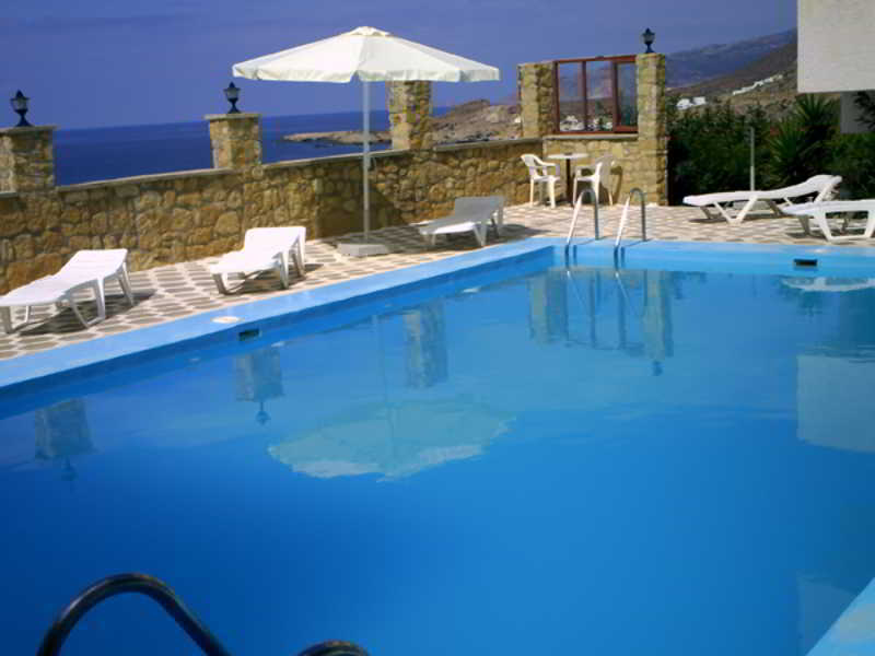 Yiannis Ηotel Finíki Kültér fotó